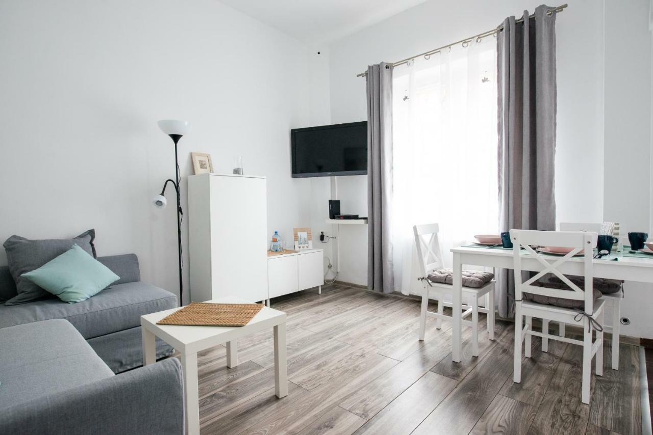 Apartament Przedzamcze Torun Luaran gambar
