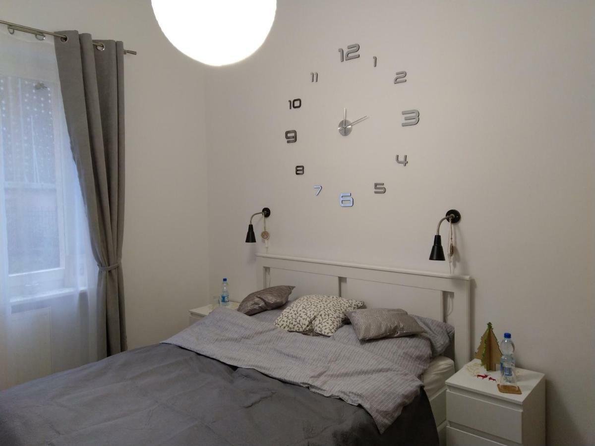 Apartament Przedzamcze Torun Luaran gambar