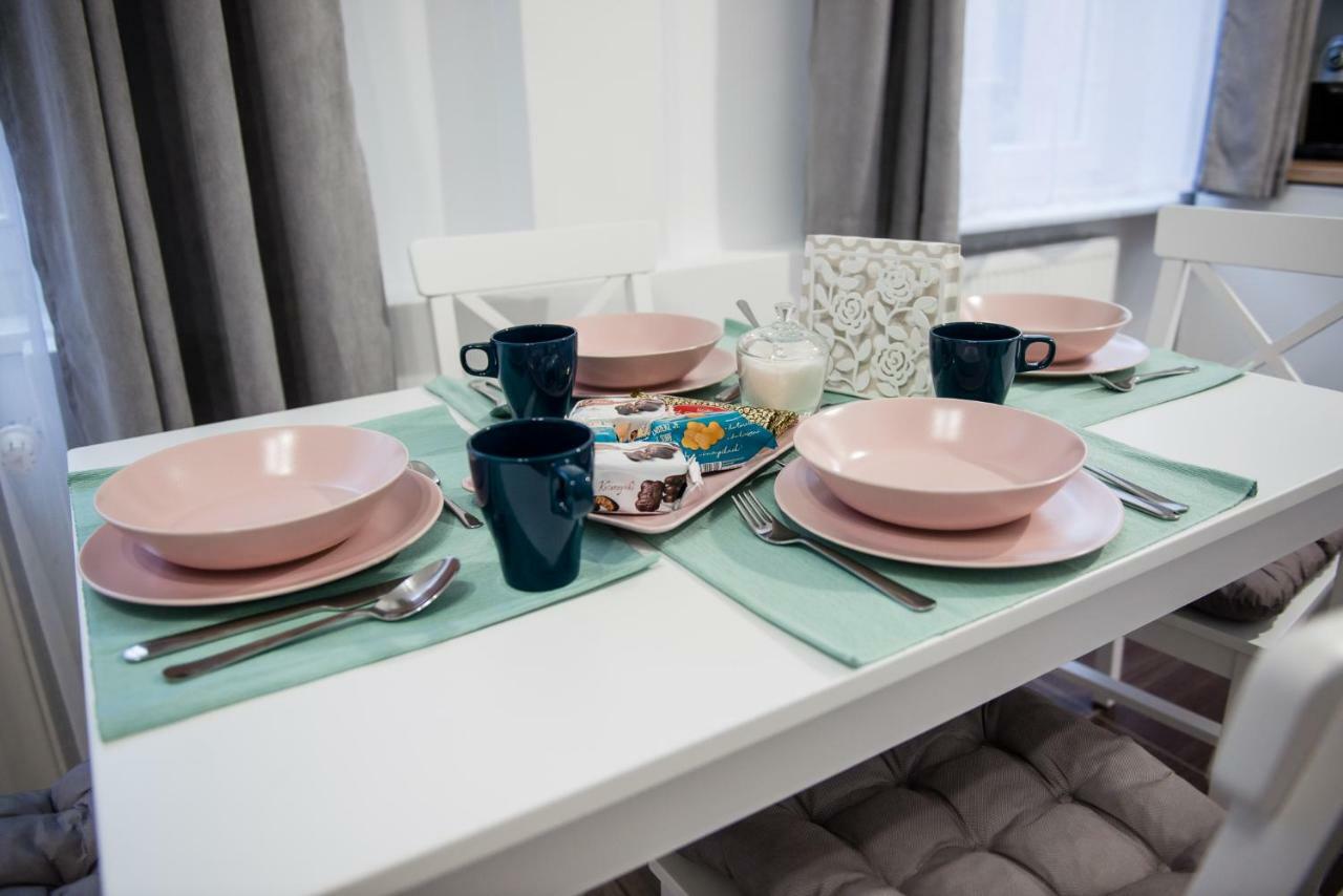 Apartament Przedzamcze Torun Luaran gambar